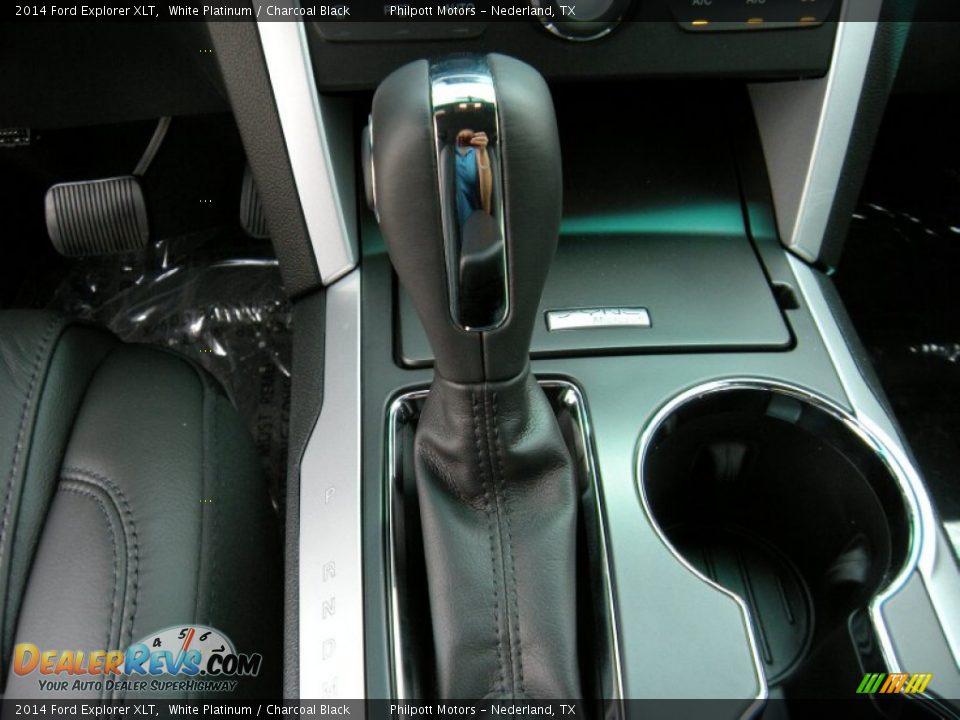 2014 Ford Explorer XLT White Platinum / Charcoal Black Photo #32