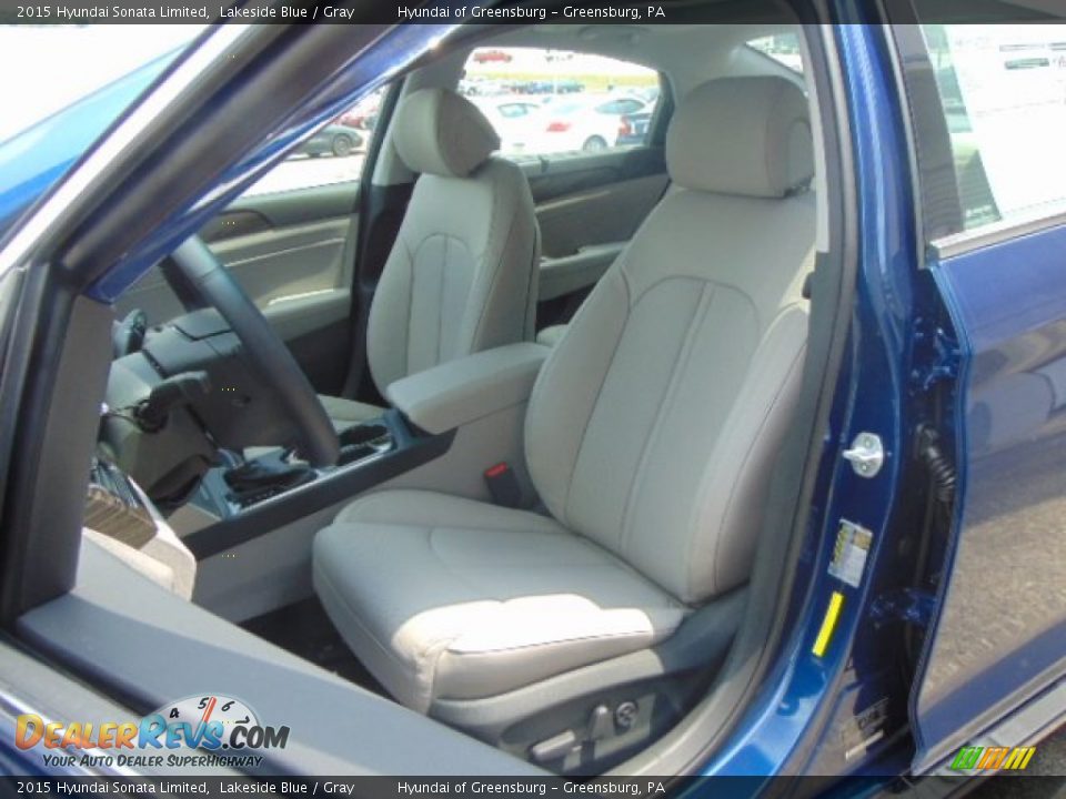 Front Seat of 2015 Hyundai Sonata Limited Photo #12