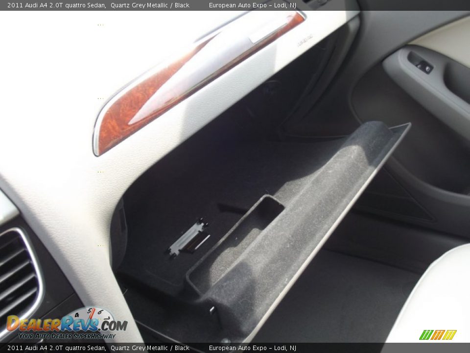 2011 Audi A4 2.0T quattro Sedan Quartz Grey Metallic / Black Photo #34