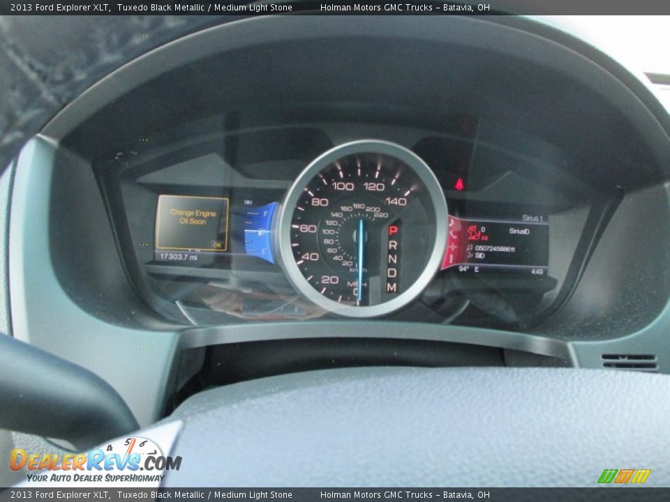 2013 Ford Explorer XLT Tuxedo Black Metallic / Medium Light Stone Photo #18