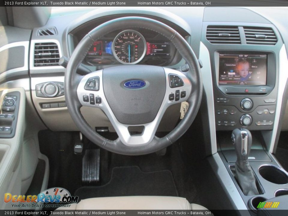 2013 Ford Explorer XLT Tuxedo Black Metallic / Medium Light Stone Photo #24