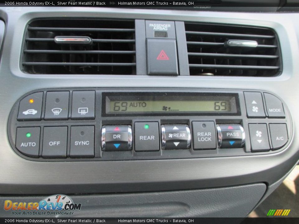 2006 Honda Odyssey EX-L Silver Pearl Metallic / Black Photo #9