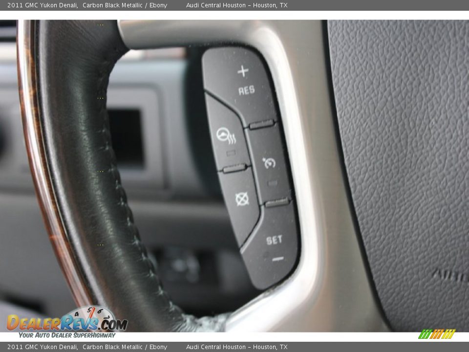 2011 GMC Yukon Denali Carbon Black Metallic / Ebony Photo #28