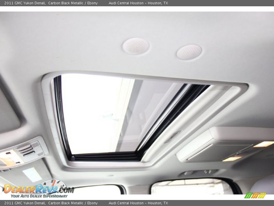 2011 GMC Yukon Denali Carbon Black Metallic / Ebony Photo #31