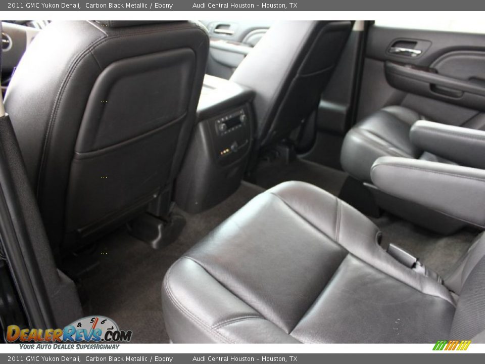 2011 GMC Yukon Denali Carbon Black Metallic / Ebony Photo #33