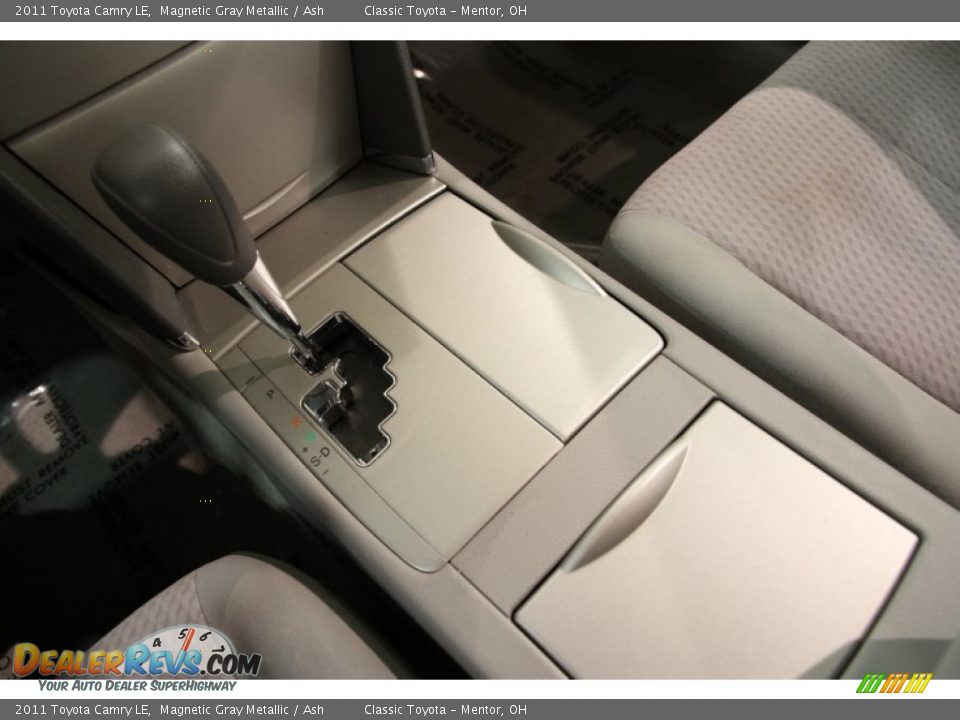 2011 Toyota Camry LE Magnetic Gray Metallic / Ash Photo #11
