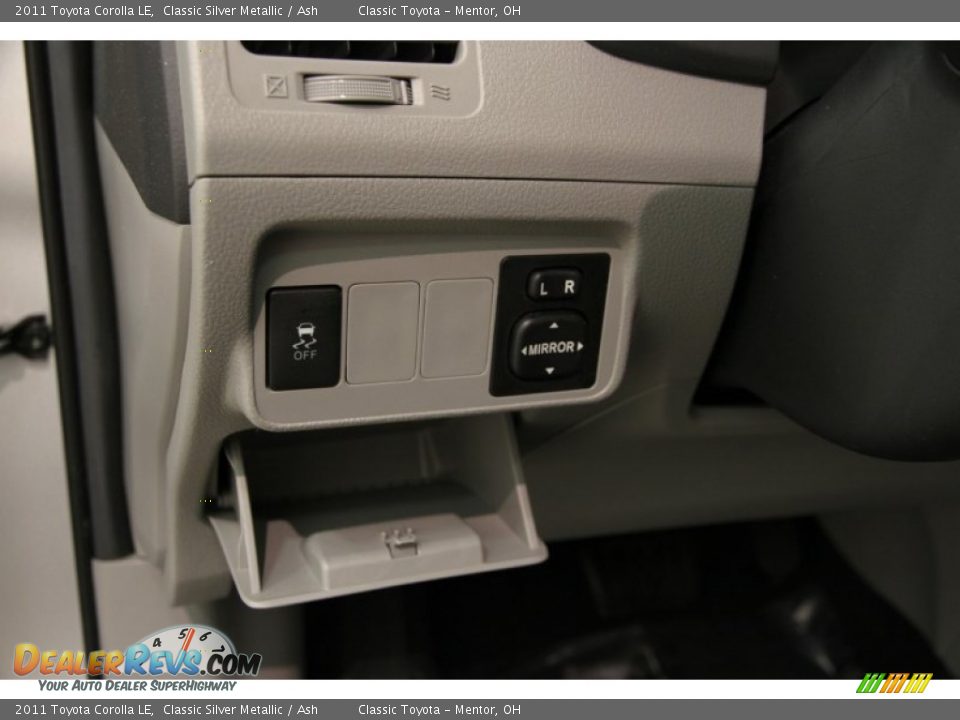 2011 Toyota Corolla LE Classic Silver Metallic / Ash Photo #5