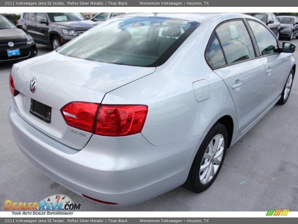 2011 Volkswagen Jetta SE Sedan Reflex Silver Metallic / Titan Black Photo #8