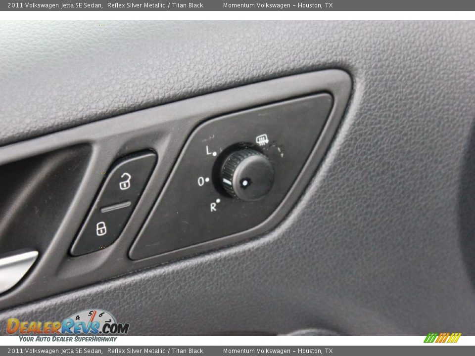 2011 Volkswagen Jetta SE Sedan Reflex Silver Metallic / Titan Black Photo #11