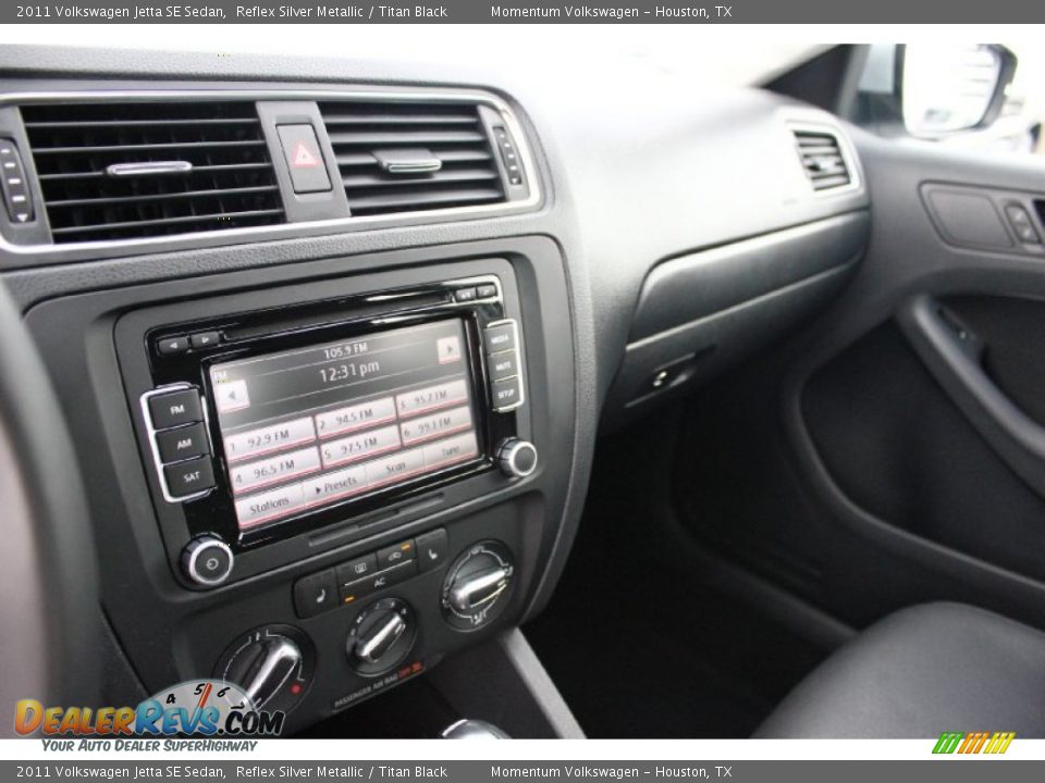 2011 Volkswagen Jetta SE Sedan Reflex Silver Metallic / Titan Black Photo #14