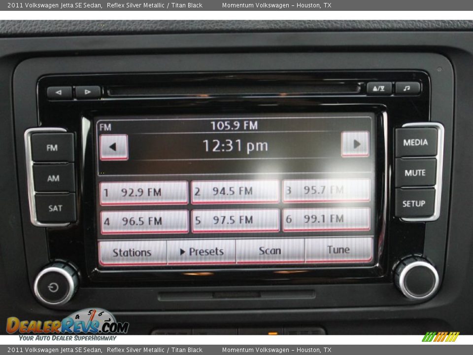 2011 Volkswagen Jetta SE Sedan Reflex Silver Metallic / Titan Black Photo #16