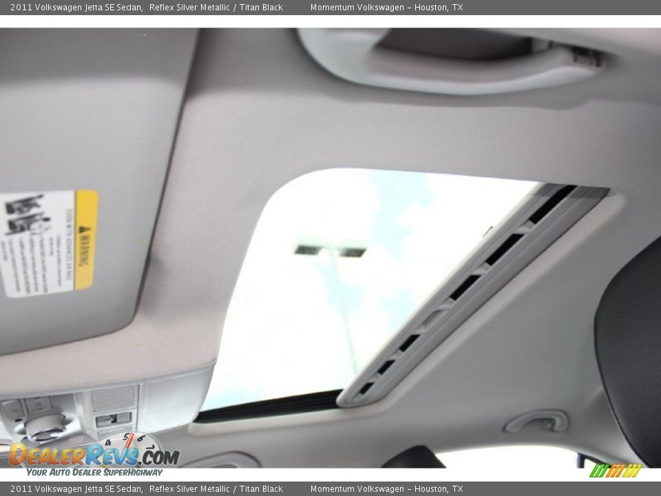 2011 Volkswagen Jetta SE Sedan Reflex Silver Metallic / Titan Black Photo #21