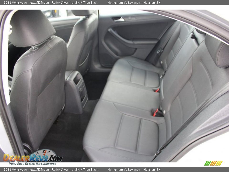 2011 Volkswagen Jetta SE Sedan Reflex Silver Metallic / Titan Black Photo #24