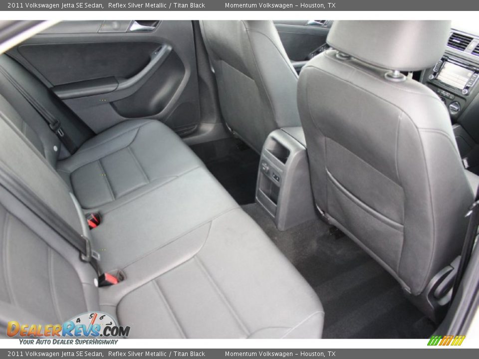2011 Volkswagen Jetta SE Sedan Reflex Silver Metallic / Titan Black Photo #29