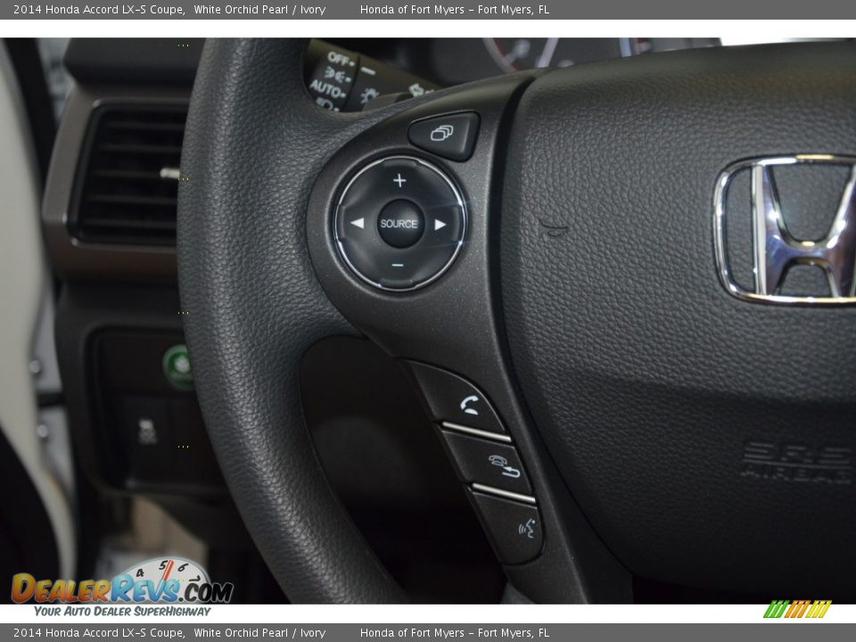 Controls of 2014 Honda Accord LX-S Coupe Photo #16