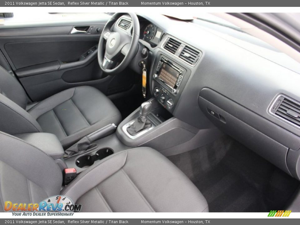 2011 Volkswagen Jetta SE Sedan Reflex Silver Metallic / Titan Black Photo #32
