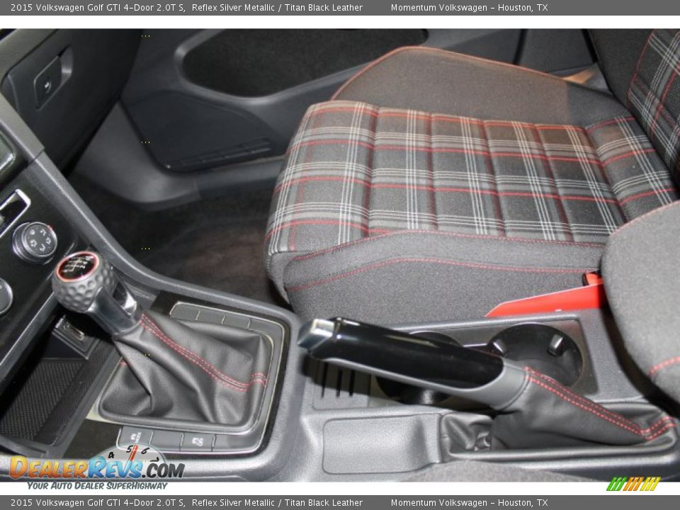 2015 Volkswagen Golf GTI 4-Door 2.0T S Shifter Photo #12
