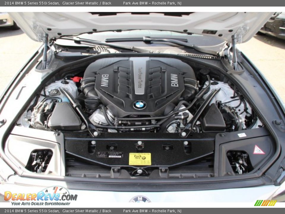 2014 BMW 5 Series 550i Sedan Glacier Silver Metallic / Black Photo #29