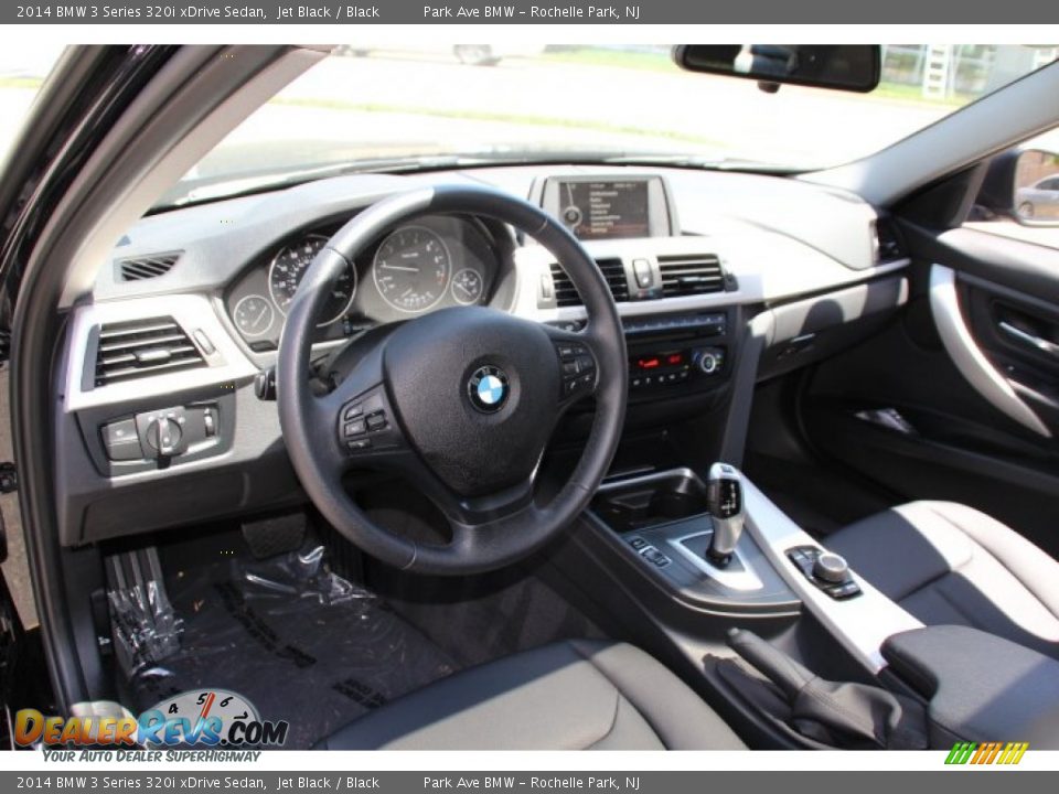 2014 BMW 3 Series 320i xDrive Sedan Jet Black / Black Photo #10