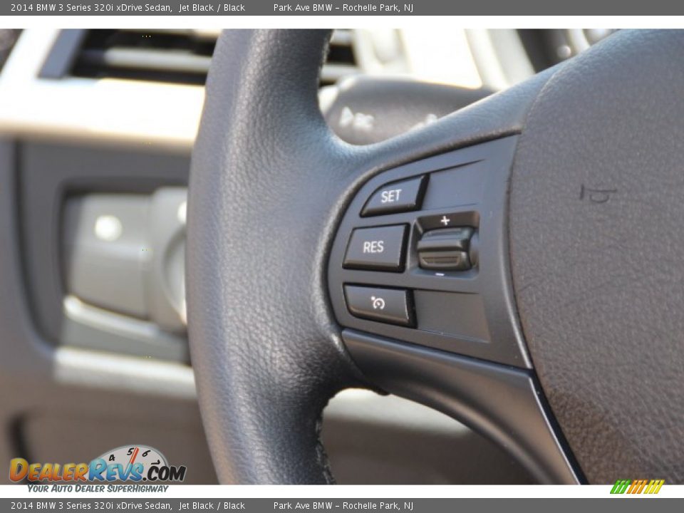 2014 BMW 3 Series 320i xDrive Sedan Jet Black / Black Photo #18