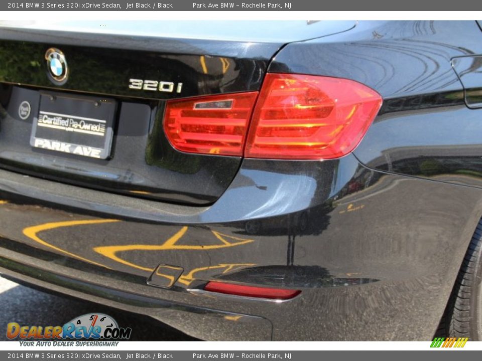 2014 BMW 3 Series 320i xDrive Sedan Jet Black / Black Photo #22