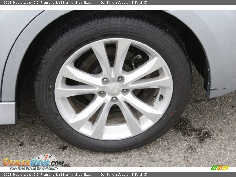 2013 Subaru Legacy 2.5i Premium Ice Silver Metallic / Black Photo #22