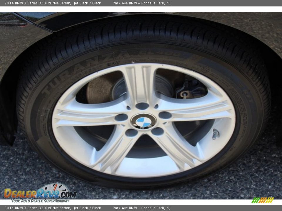2014 BMW 3 Series 320i xDrive Sedan Jet Black / Black Photo #32
