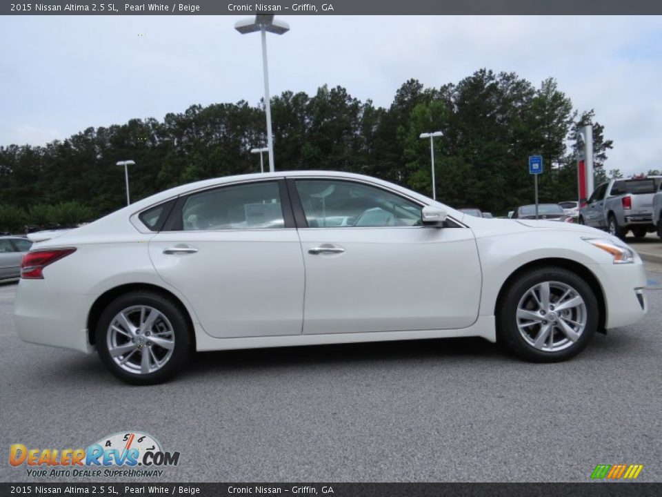 2015 Nissan Altima 2.5 SL Pearl White / Beige Photo #6