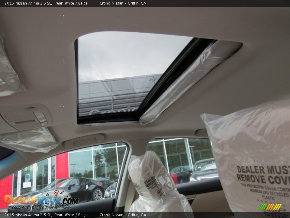 2015 Nissan Altima 2.5 SL Pearl White / Beige Photo #11