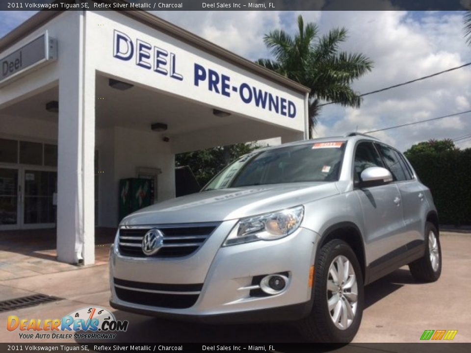 2011 Volkswagen Tiguan SE Reflex Silver Metallic / Charcoal Photo #1