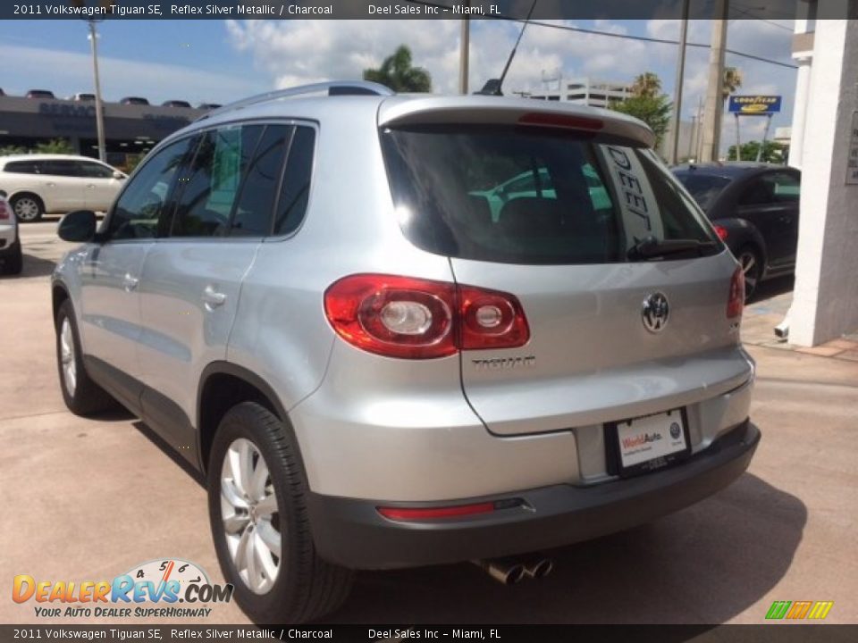 2011 Volkswagen Tiguan SE Reflex Silver Metallic / Charcoal Photo #3