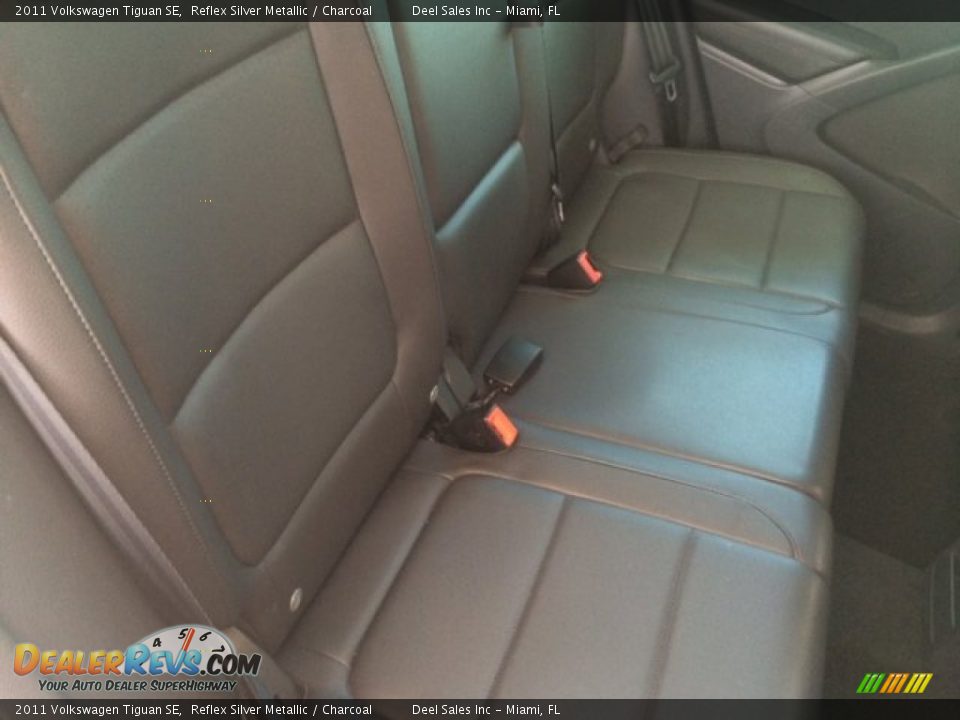 2011 Volkswagen Tiguan SE Reflex Silver Metallic / Charcoal Photo #11
