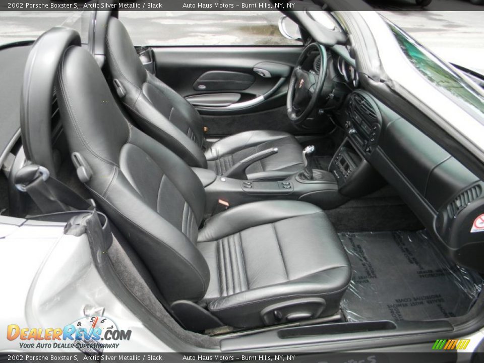 Front Seat of 2002 Porsche Boxster S Photo #22