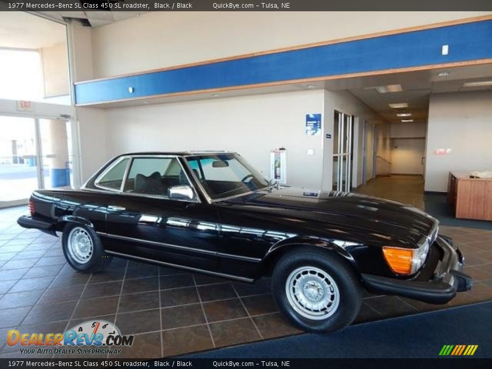 Front 3/4 View of 1977 Mercedes-Benz SL Class 450 SL roadster Photo #3