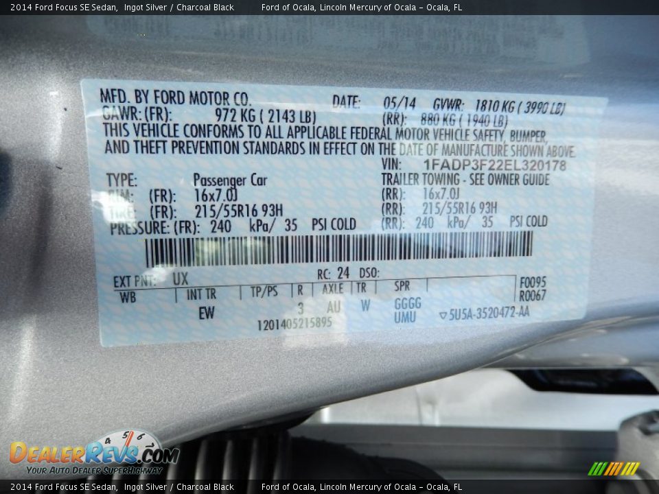 2014 Ford Focus SE Sedan Ingot Silver / Charcoal Black Photo #12