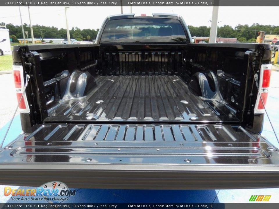 2014 Ford F150 XLT Regular Cab 4x4 Tuxedo Black / Steel Grey Photo #4