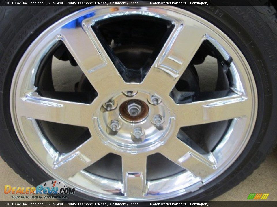 2011 Cadillac Escalade Luxury AWD White Diamond Tricoat / Cashmere/Cocoa Photo #13