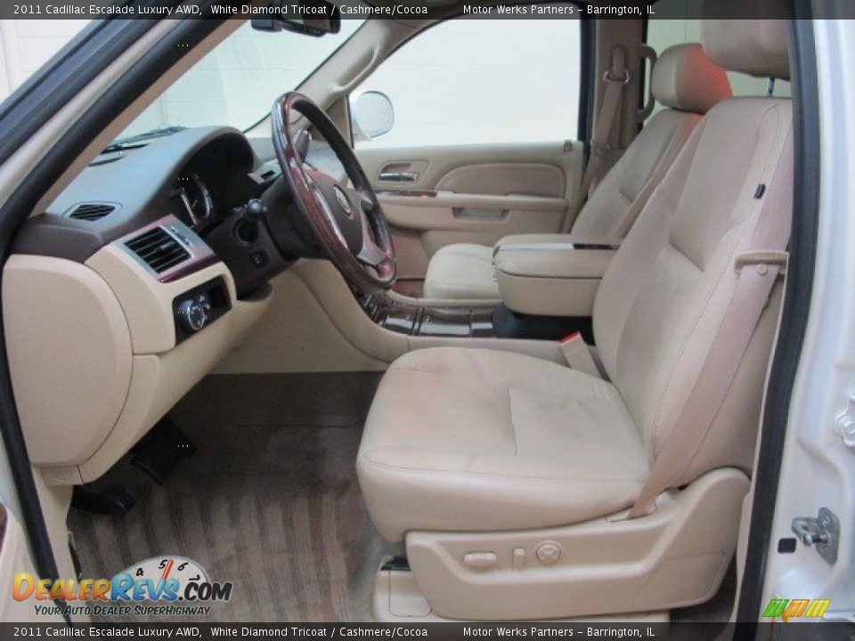 2011 Cadillac Escalade Luxury AWD White Diamond Tricoat / Cashmere/Cocoa Photo #17