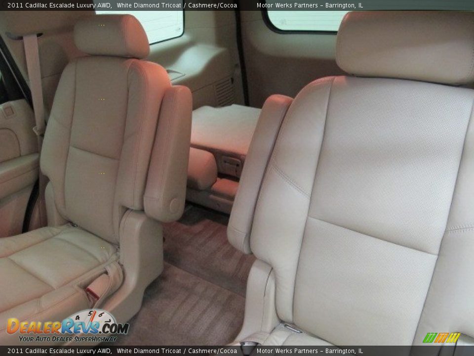 2011 Cadillac Escalade Luxury AWD White Diamond Tricoat / Cashmere/Cocoa Photo #20