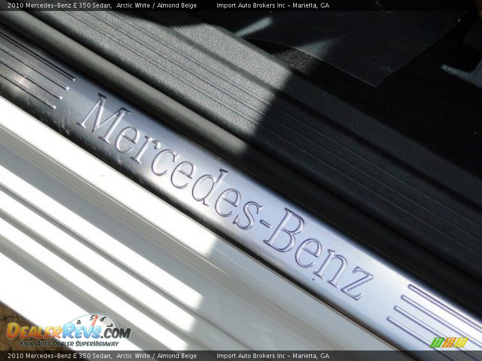2010 Mercedes-Benz E 350 Sedan Arctic White / Almond Beige Photo #35