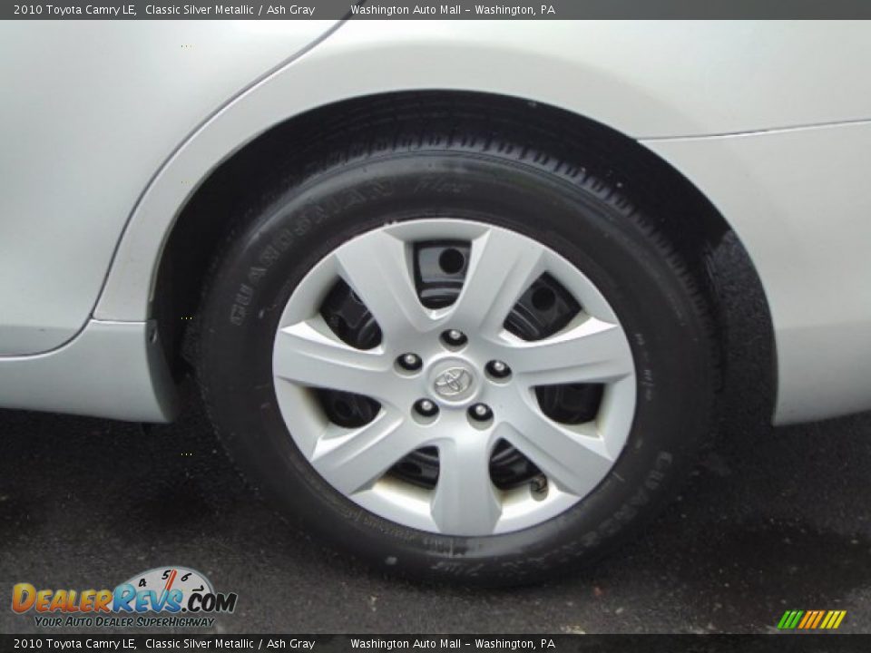 2010 Toyota Camry LE Classic Silver Metallic / Ash Gray Photo #6