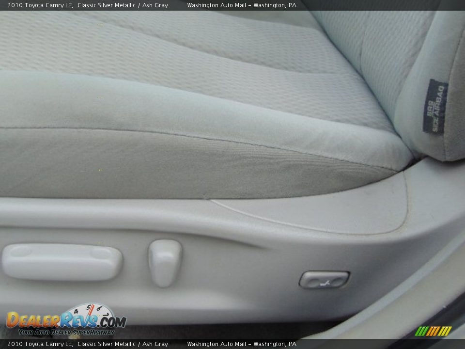 2010 Toyota Camry LE Classic Silver Metallic / Ash Gray Photo #11