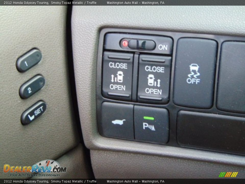 2012 Honda Odyssey Touring Smoky Topaz Metallic / Truffle Photo #12