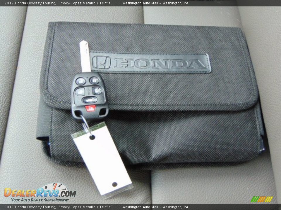 2012 Honda Odyssey Touring Smoky Topaz Metallic / Truffle Photo #18