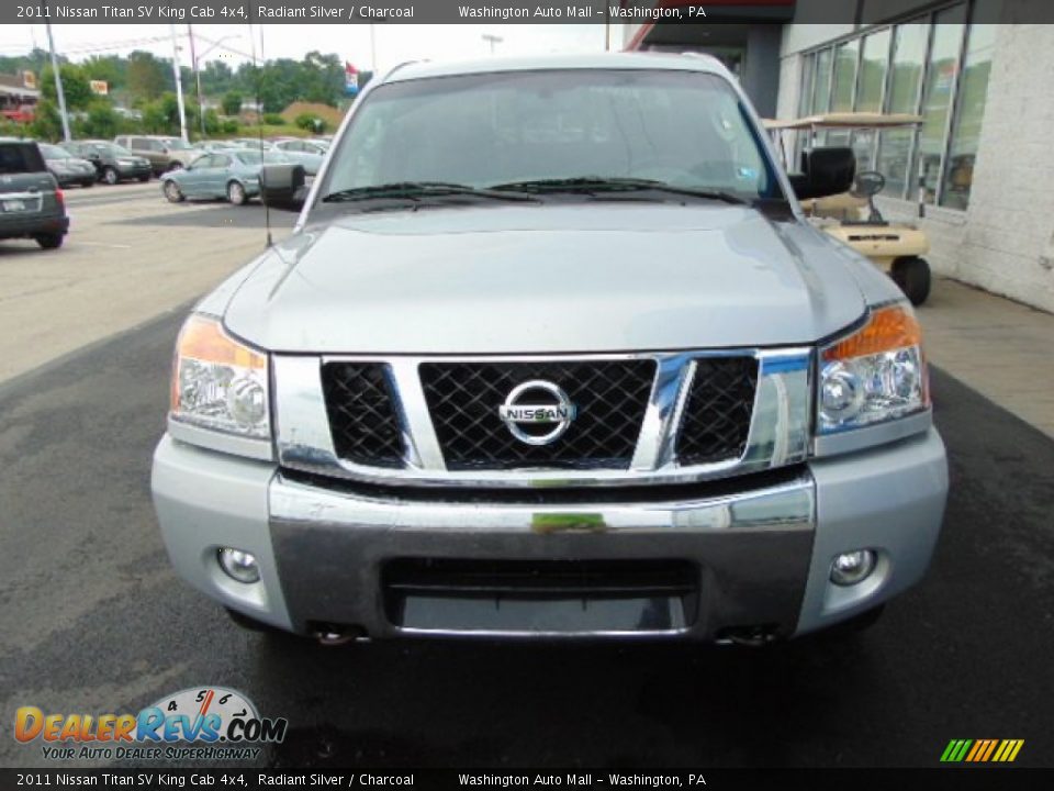 2011 Nissan Titan SV King Cab 4x4 Radiant Silver / Charcoal Photo #4