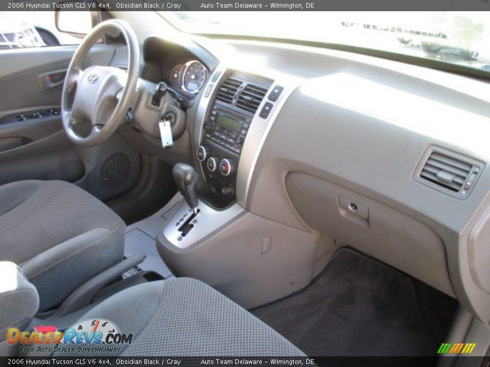 2006 Hyundai Tucson GLS V6 4x4 Obsidian Black / Gray Photo #16