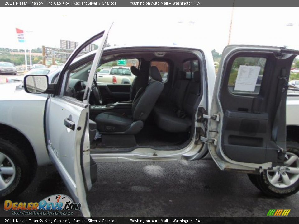 2011 Nissan Titan SV King Cab 4x4 Radiant Silver / Charcoal Photo #10