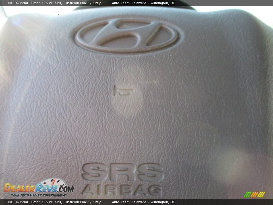 2006 Hyundai Tucson GLS V6 4x4 Obsidian Black / Gray Photo #36