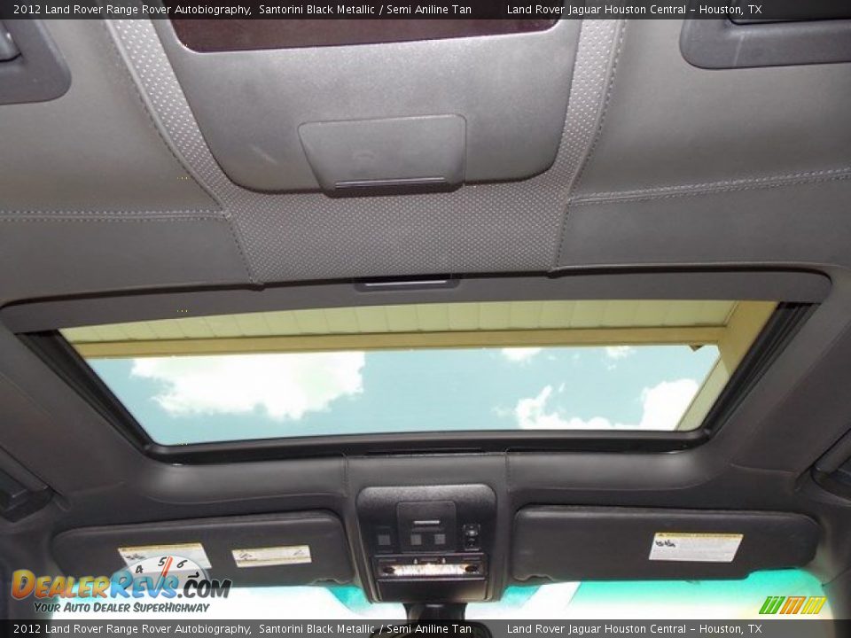 Sunroof of 2012 Land Rover Range Rover Autobiography Photo #30