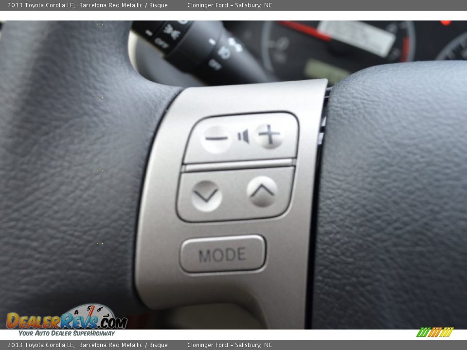 2013 Toyota Corolla LE Barcelona Red Metallic / Bisque Photo #22
